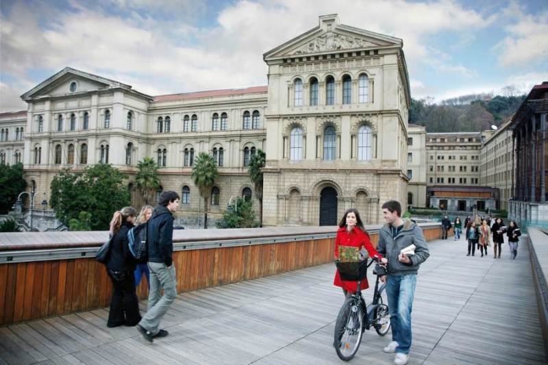 Short-Term Visits Initiative at University of Deusto, Bilbao, Spain - ASEAN  Scholarships